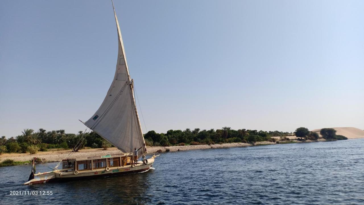 Jj Jamaica Felucca Hotel Aswan Ngoại thất bức ảnh